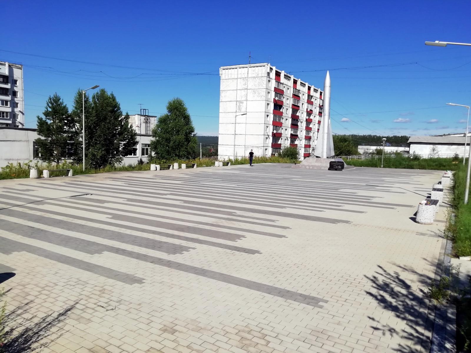 Зона центральной лестницы мкрн. Зеленый, г. Иркутск, 2019 г.